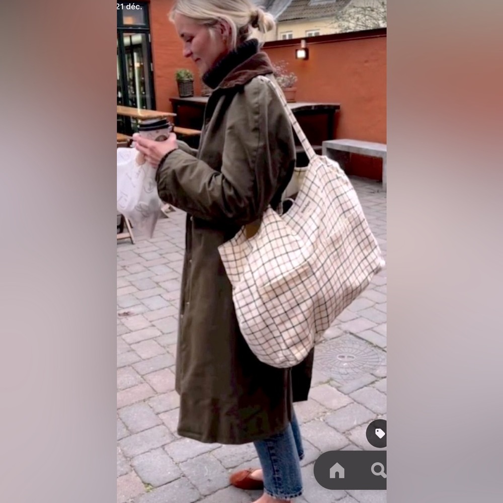 Trench coat